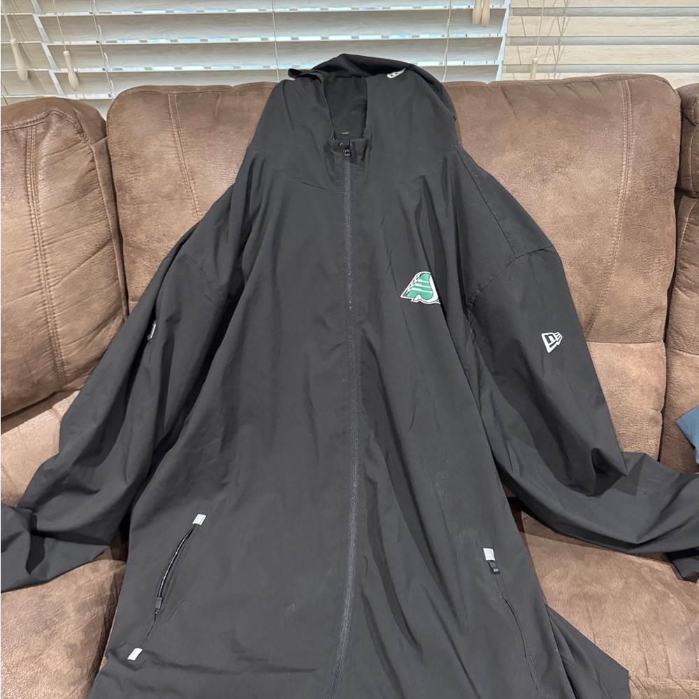 Men’s Saskatchewan Roughriders Official Sideline Jacket